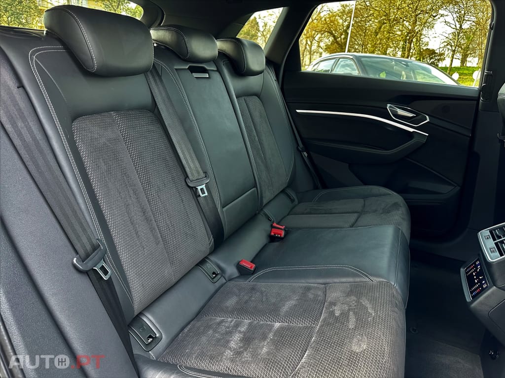 Audi E-Tron 55 quattro S line