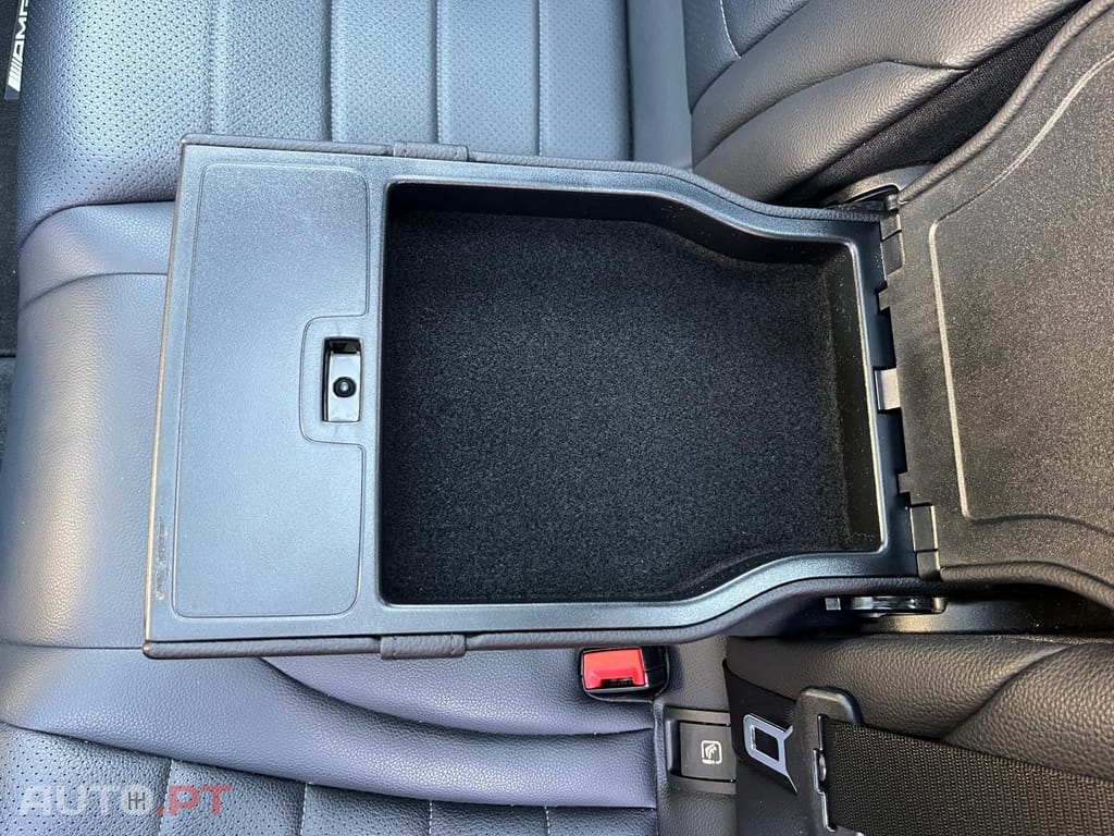 Mercedes-Benz C 200 D AMG LINE