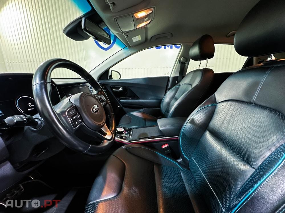Kia Niro Premium Edition