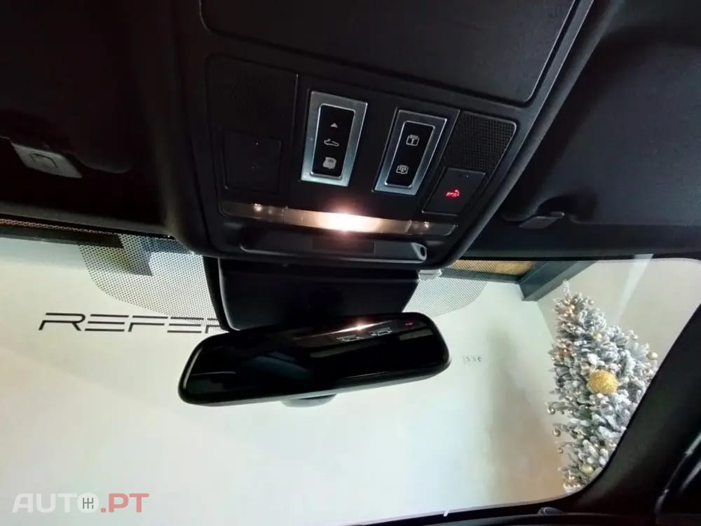 Jaguar XE 2.0 D R-Dynamic SE