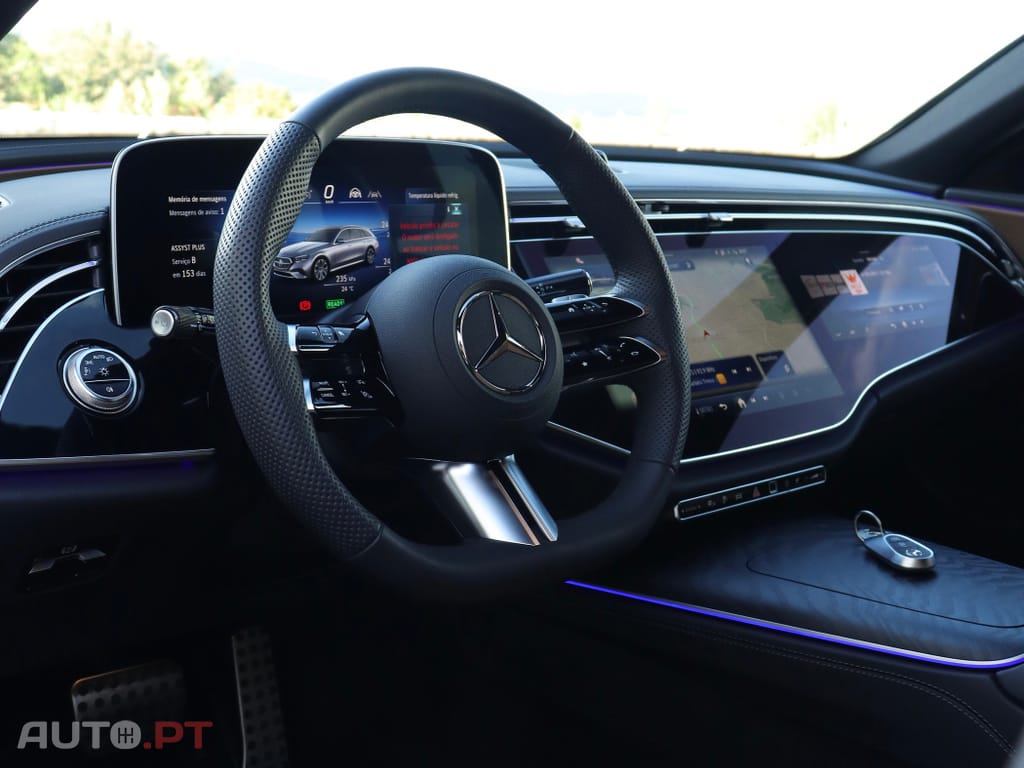 Mercedes-Benz E 300 e AMG Line — fotografia 20