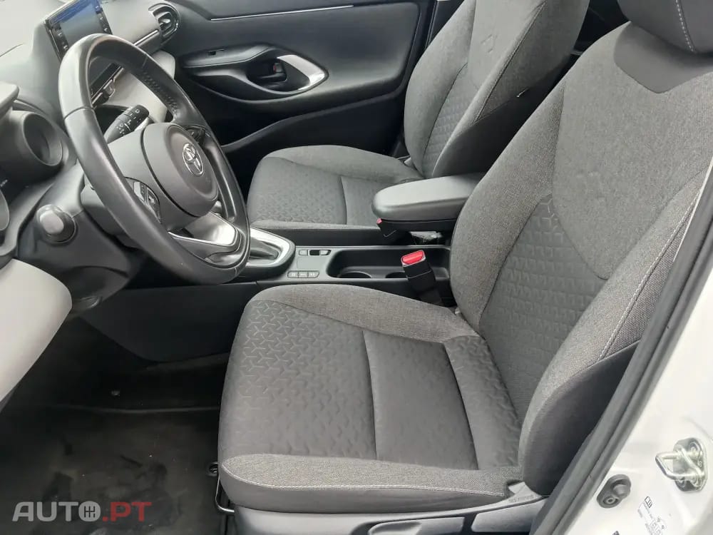 Toyota Yaris Cross 1.5 HDF Comfort Plus