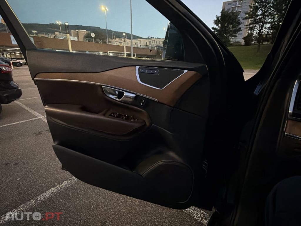 Volvo XC90 2.0 T8 PHEV Inscription AWD