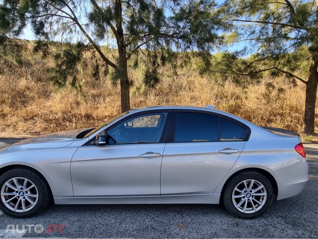 BMW 320 F30