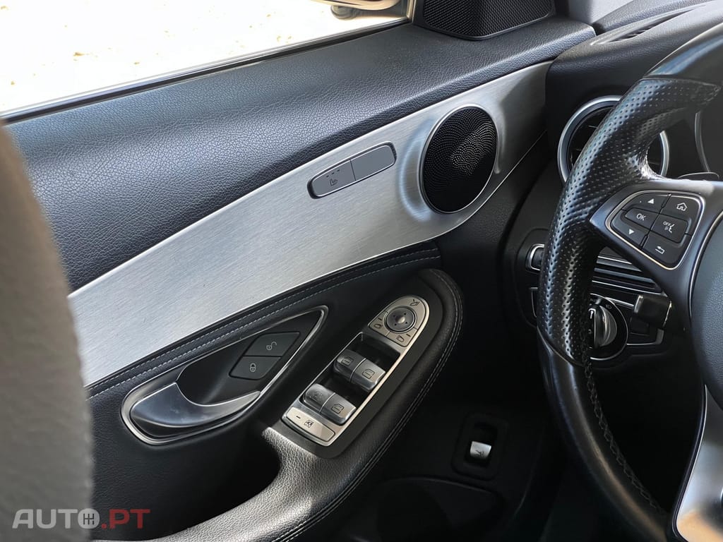 Mercedes-Benz C 300 BlueTEC Hybrid