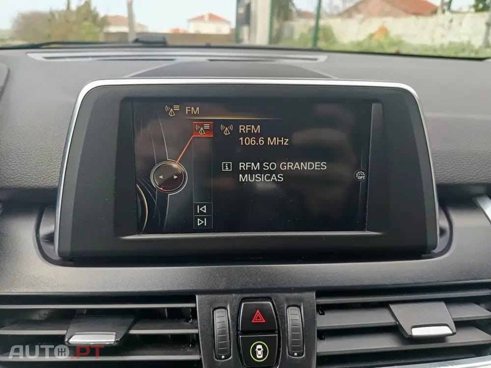 BMW 218 i Sport Line