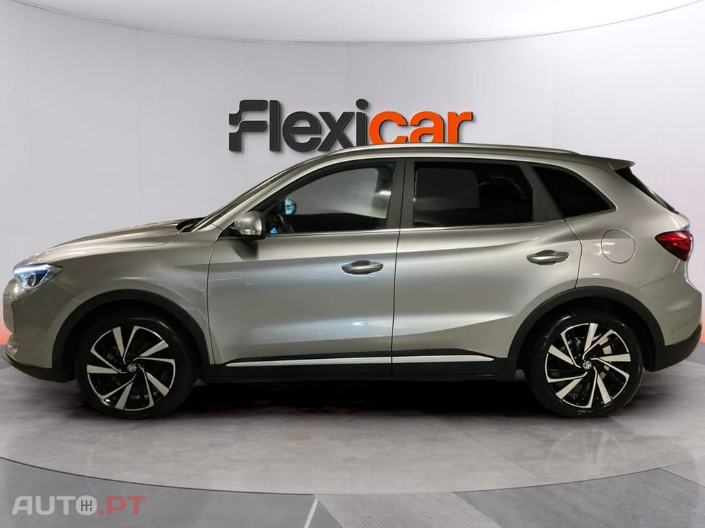 MG ZS 1.5 Hybrid+ Luxury