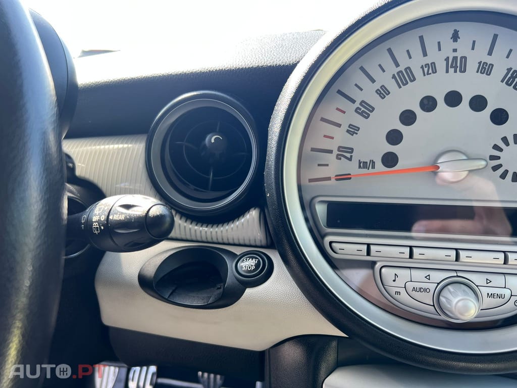 MINI Cooper S Camden Edition