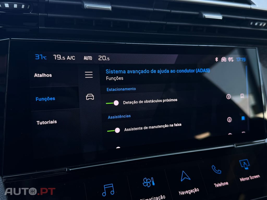 Peugeot 408 1.6 Hybrid Allure e-EAT8