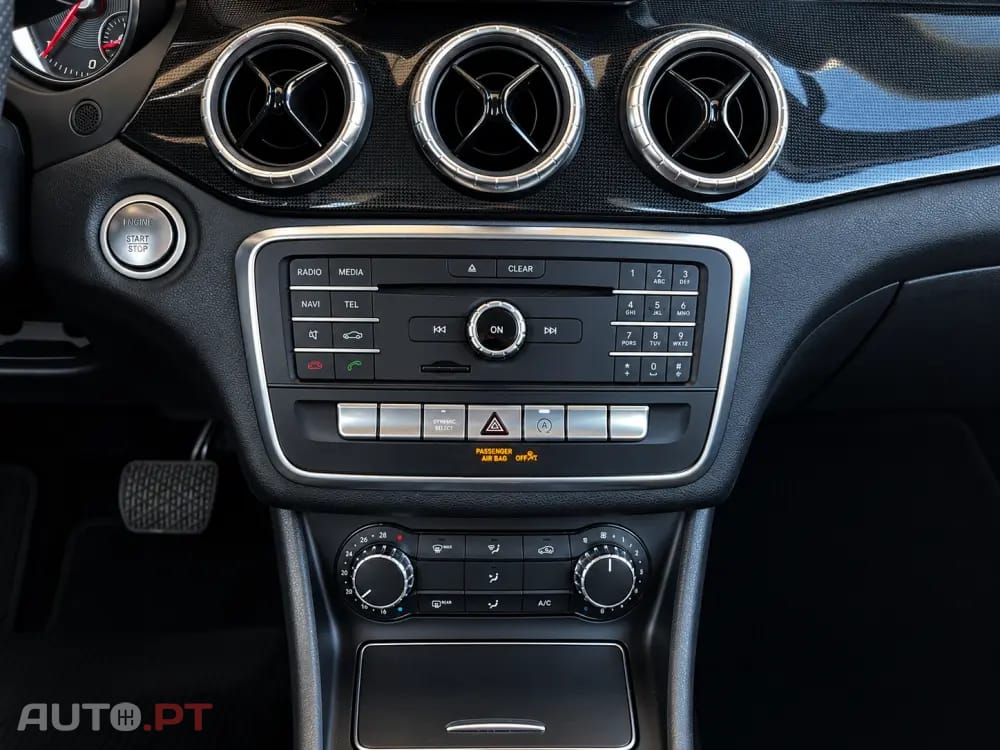 Mercedes-Benz CLA 180 d 7G-DCT