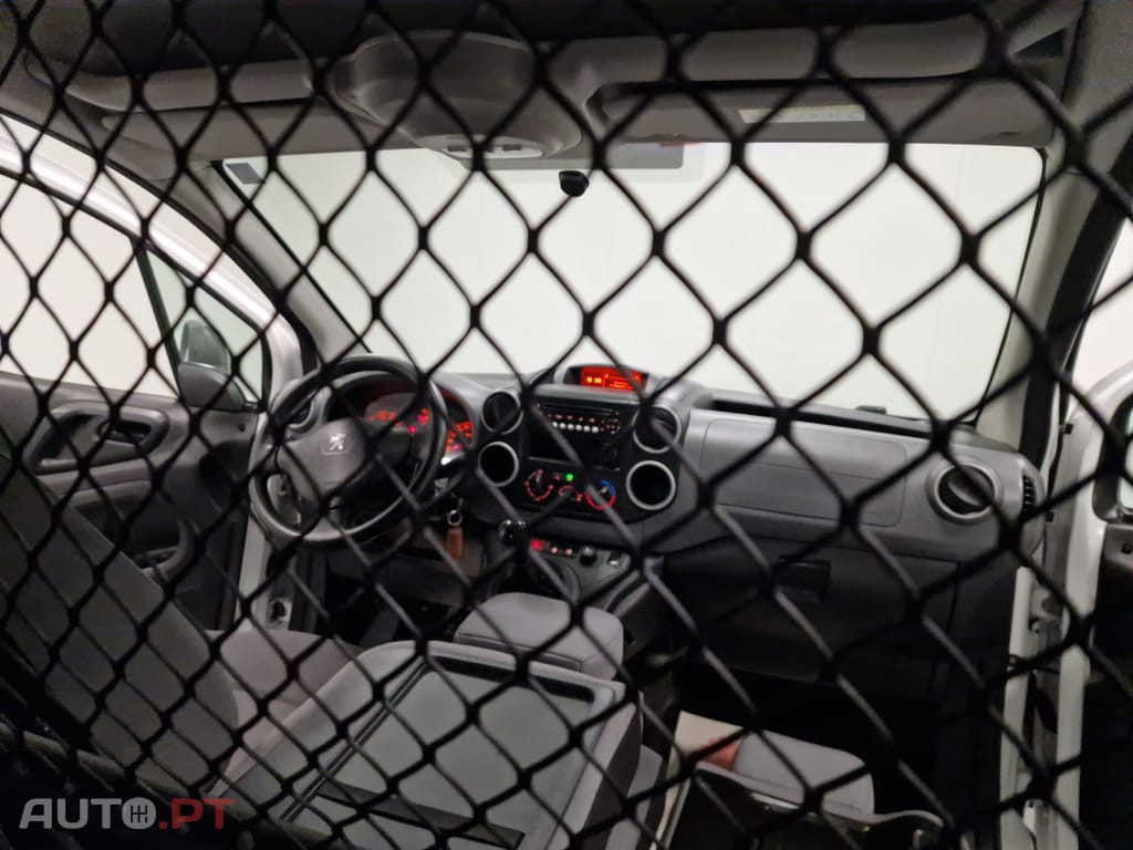 Peugeot Partner 1.6 BlueHDi L1 Premium 3L