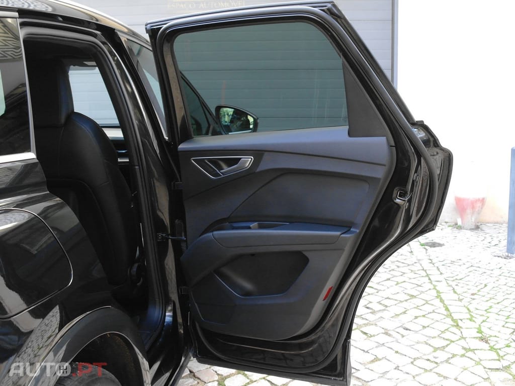 Audi Q4 E-Tron 45 82 kWh SE Business