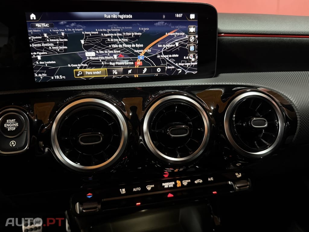 Mercedes-Benz A 180 Advanced AMG Line