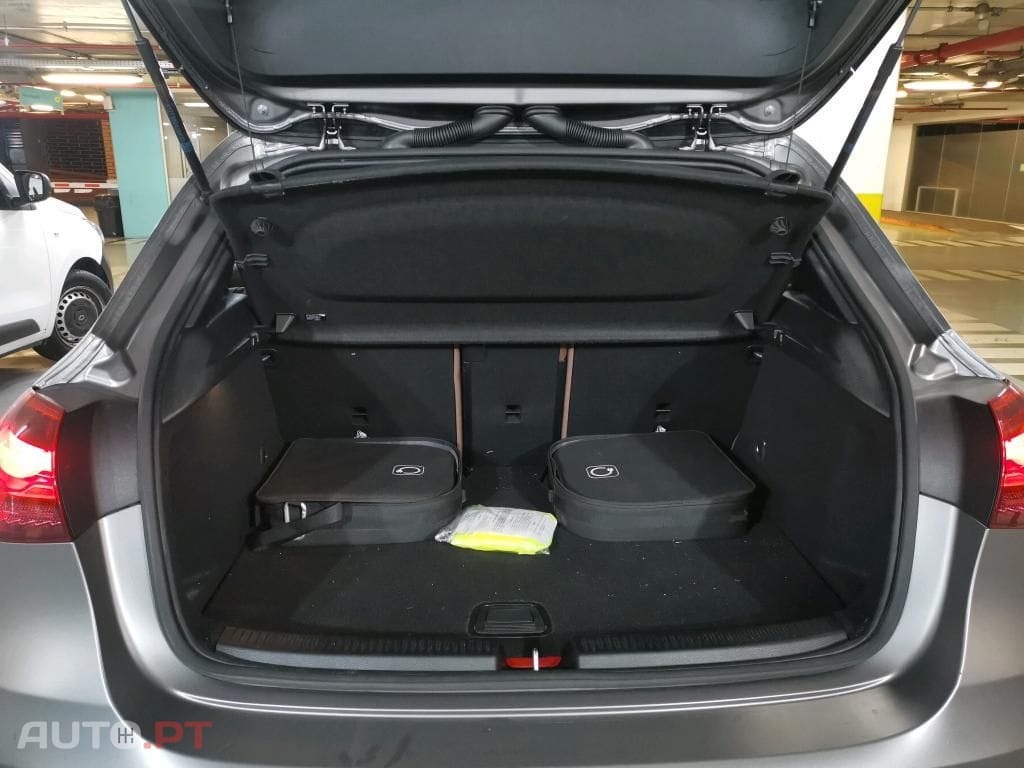 Mercedes-Benz A 250 e