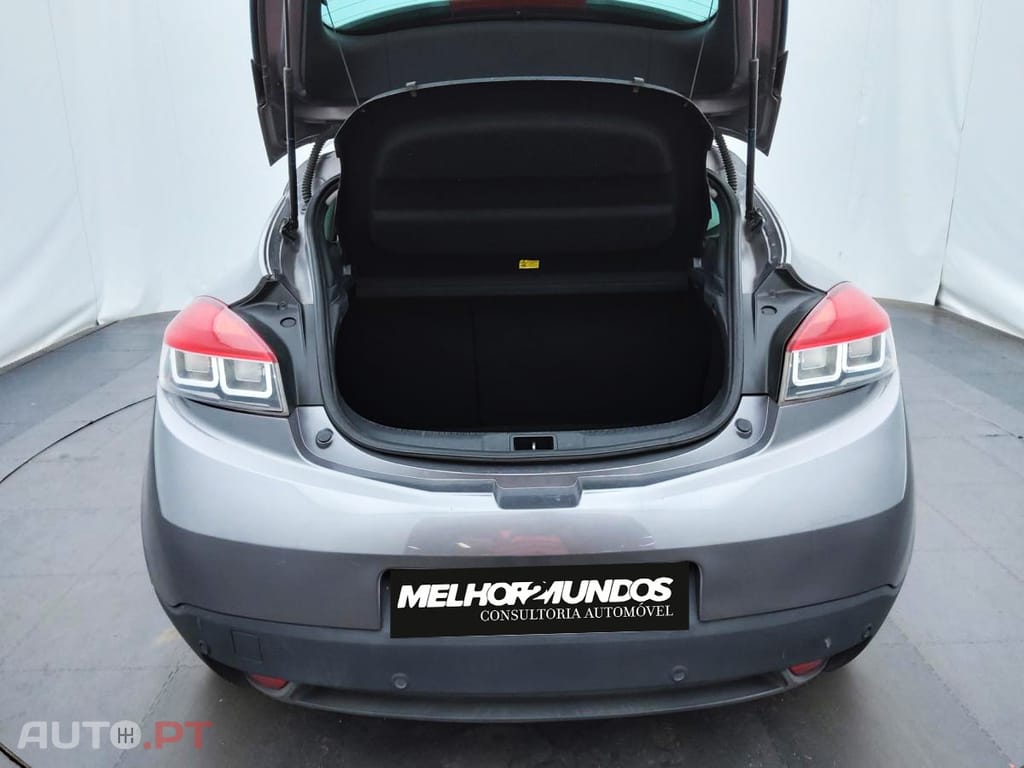 Renault Mégane Coupe 1.6 dCi Bose Edition Energy