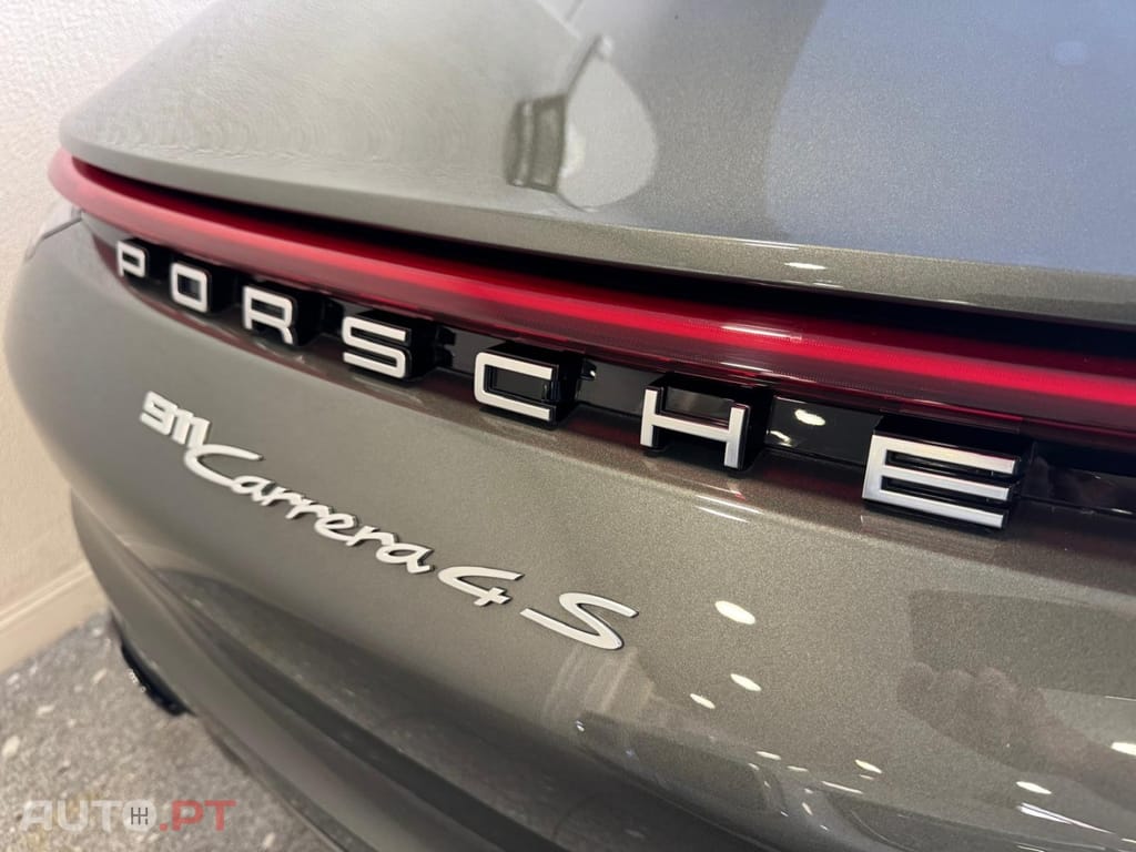 Porsche 911 Carrera 4S PDK