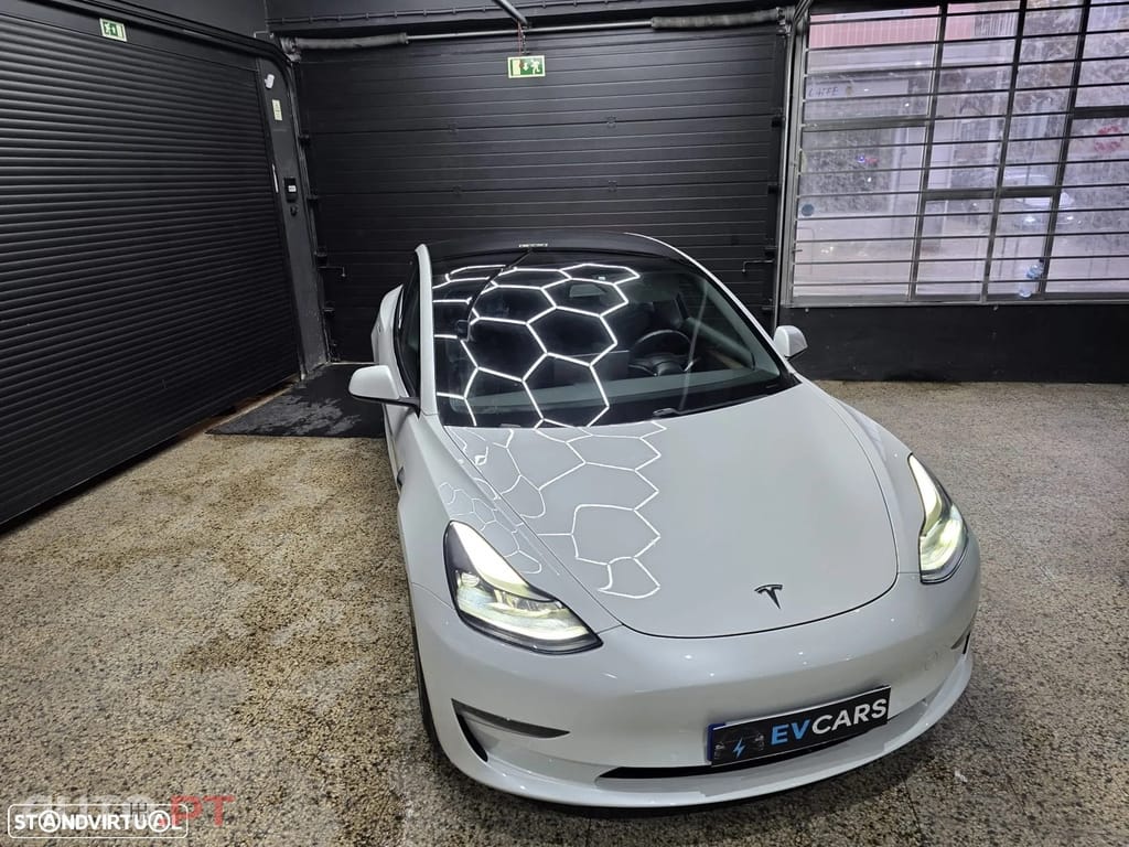 Tesla Model 3 Long Range AWD Dual Motor