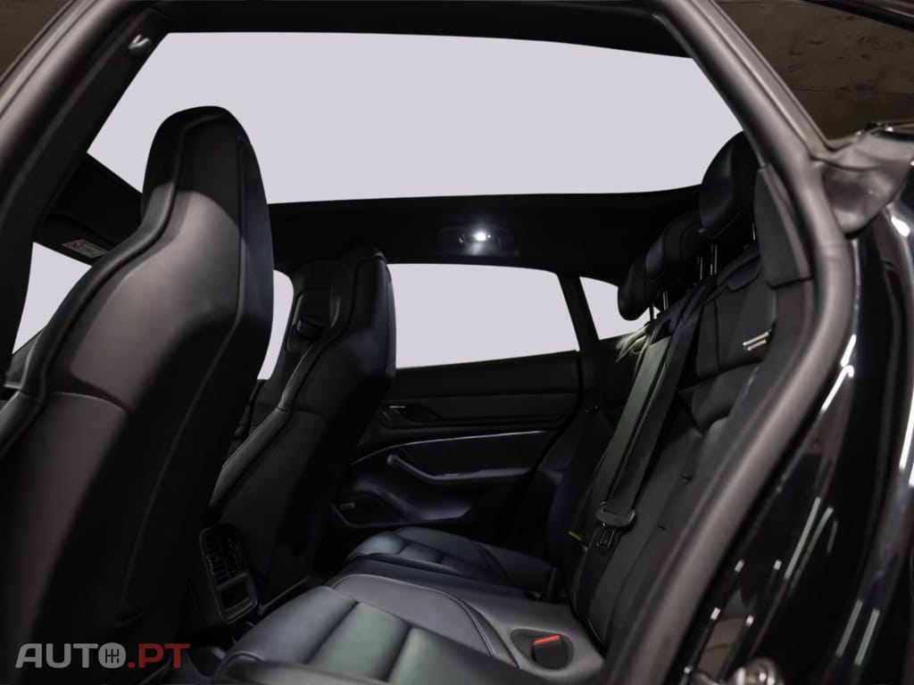 Porsche Taycan 4S I.V.A DEDUTIVEL 