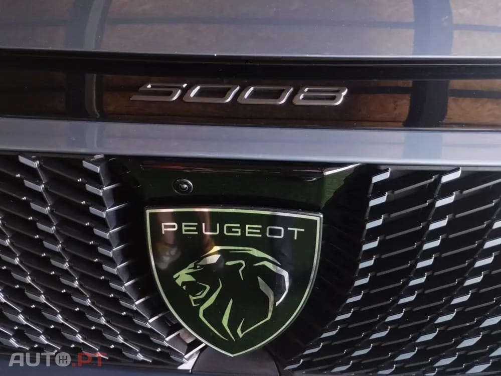 Peugeot E-5008 73 kWh GT