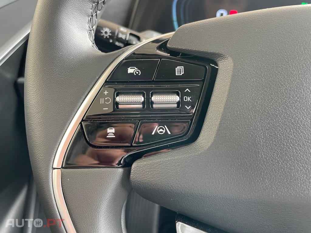 Kia Niro 1.6 GDi HEV Tech