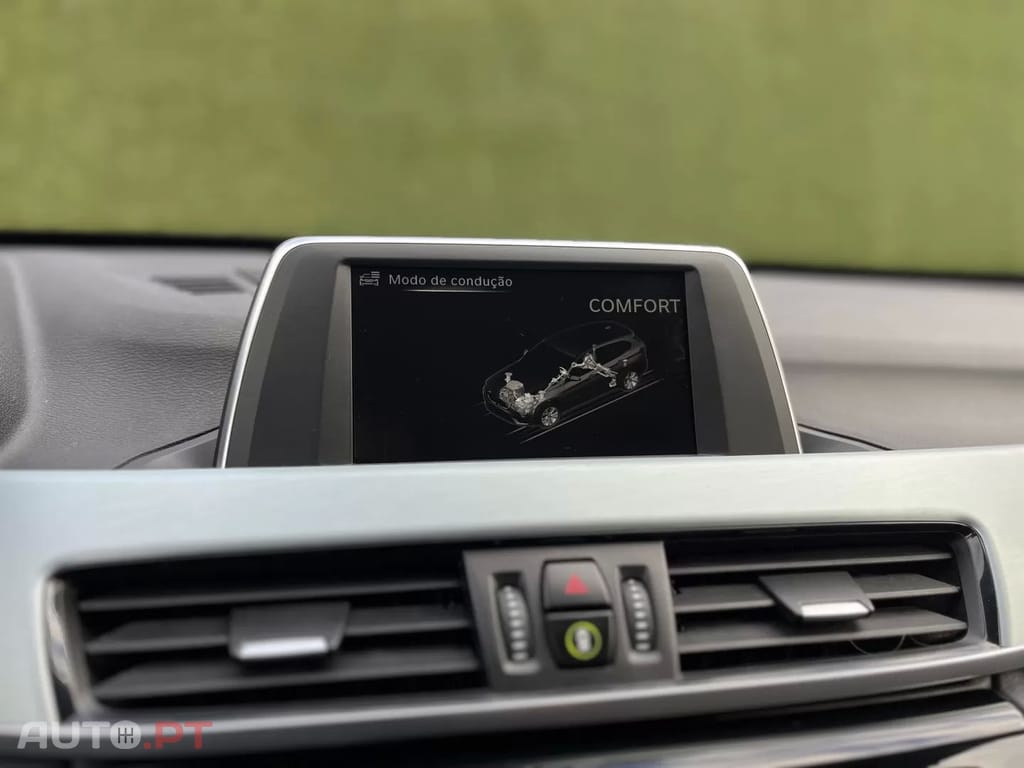 BMW X1 16 d sDrive Advantage