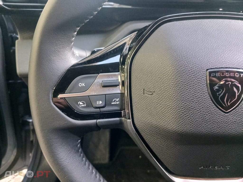 Peugeot 308 1.2 Hybrid Allure e-DCS6