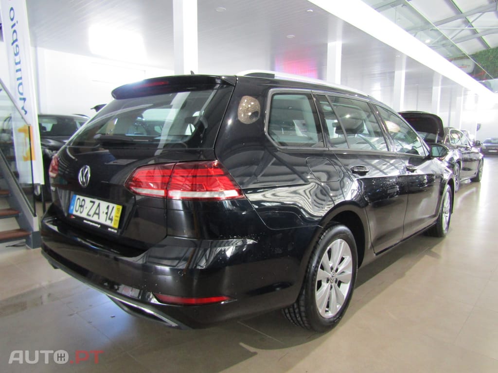 Volkswagen Golf Variant 1.6 TDI Confortline