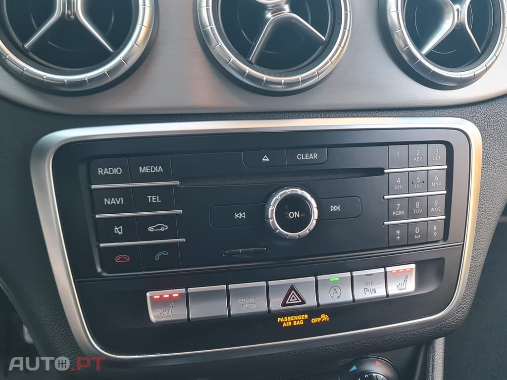 Mercedes-Benz CLA 200 d Shooting Brake AMG Line Aut.