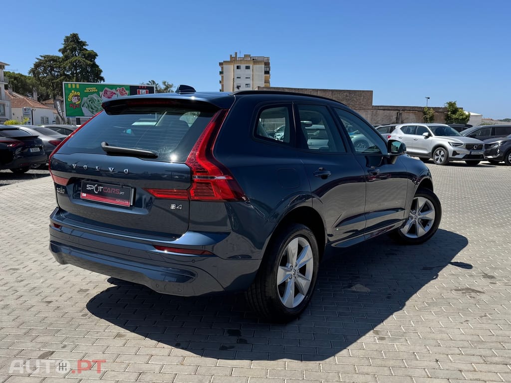 Volvo XC60 2.0 B4 Momentum