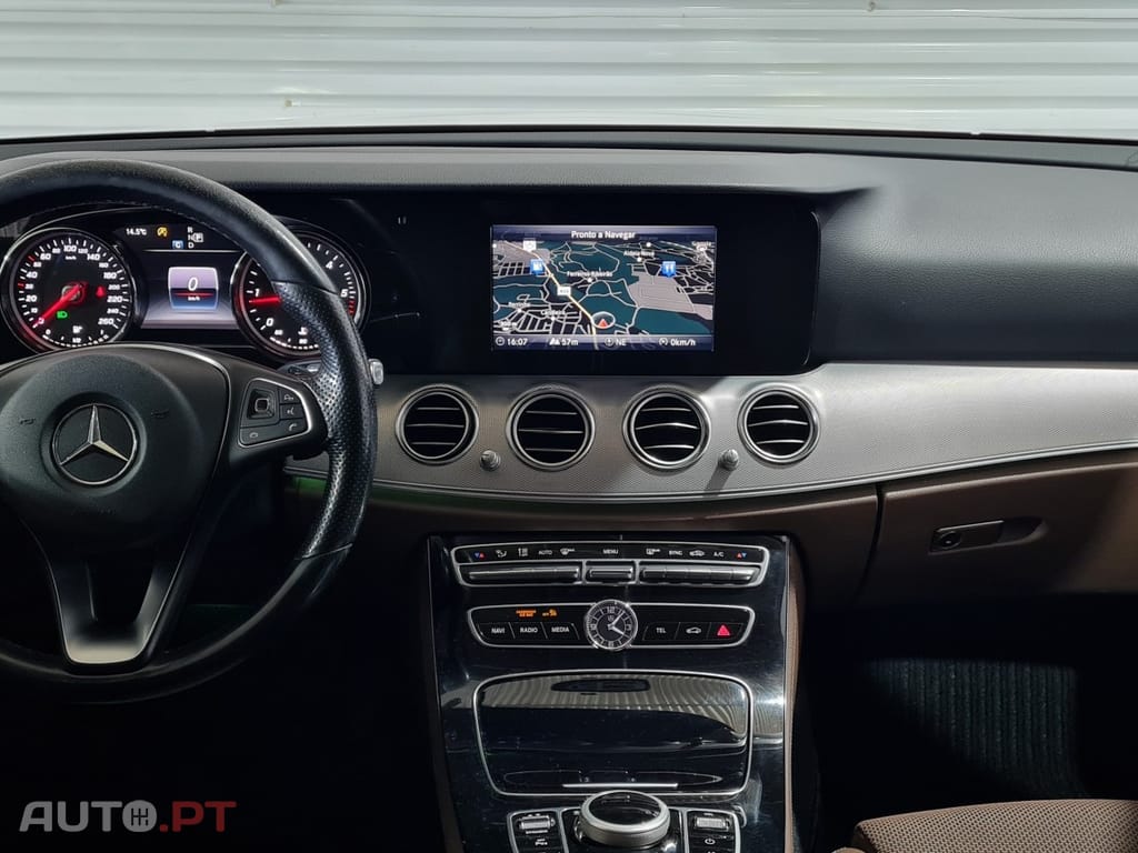 Mercedes-Benz E 220 D Avantgarde