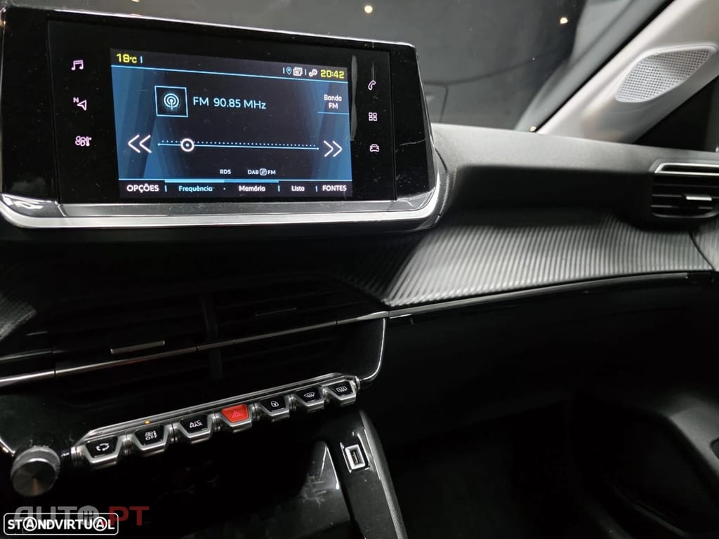 Peugeot E-208 50 kWh Active Pack