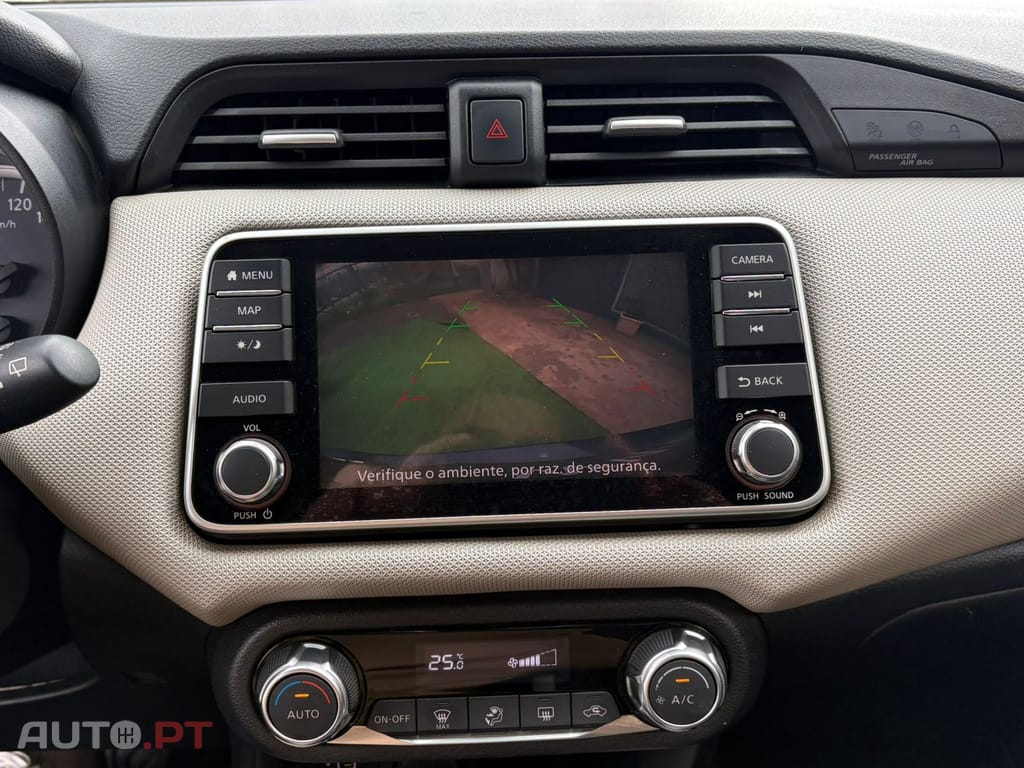 Nissan Micra 1.0 N-Connecta