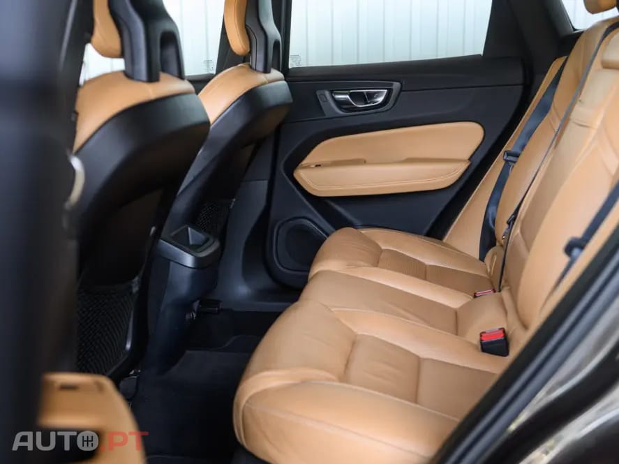 Volvo XC60 2.0 D4 Inscription AWD Geartronic