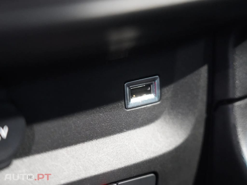Citroen C3 1.2 PureTech Max EAT6