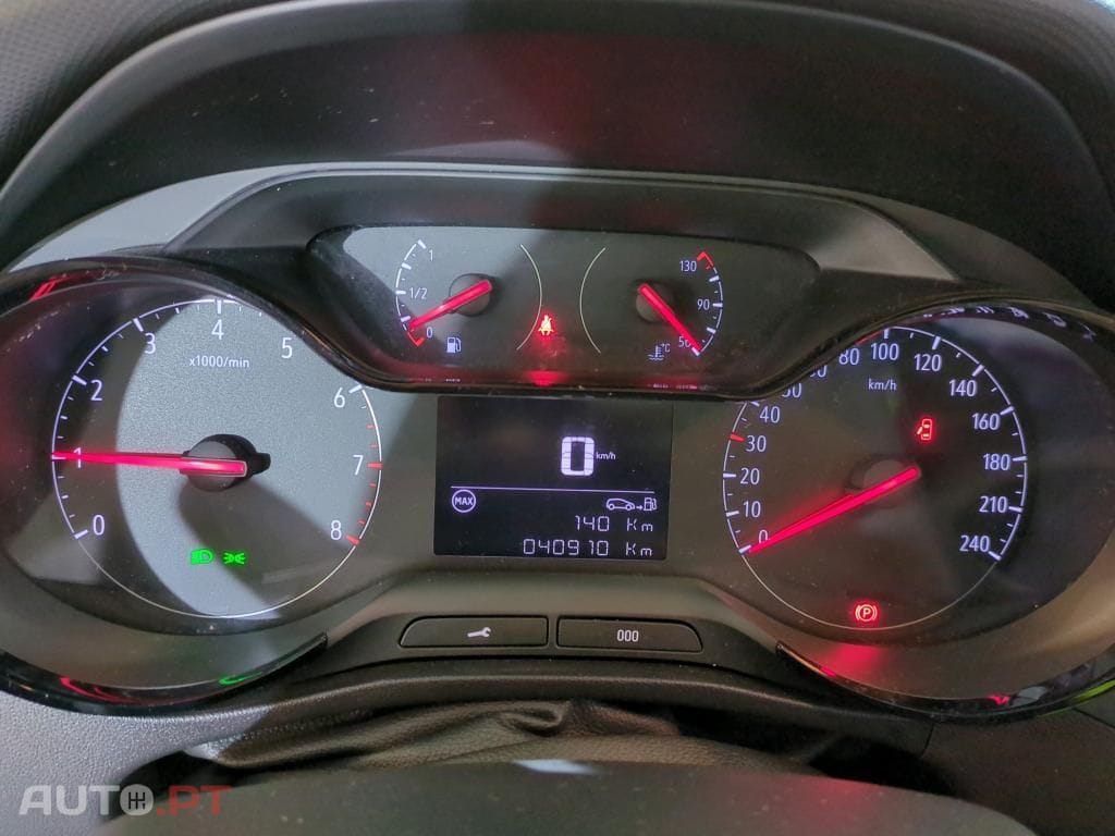 Opel Crossland 1.2 Business