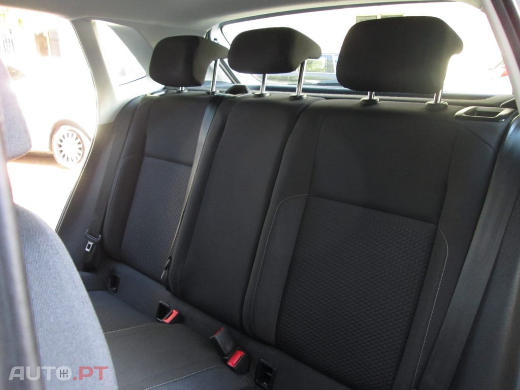 Volkswagen Polo 1.0 TSI Confortline