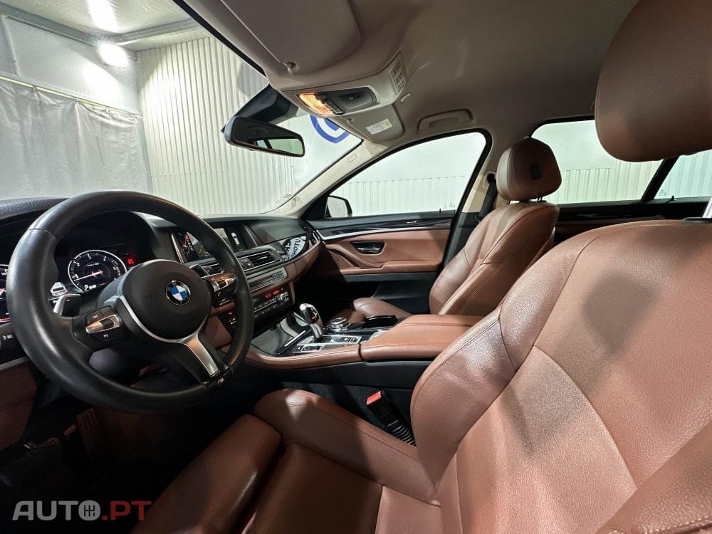 BMW 520 d Pack Desportivo M Auto