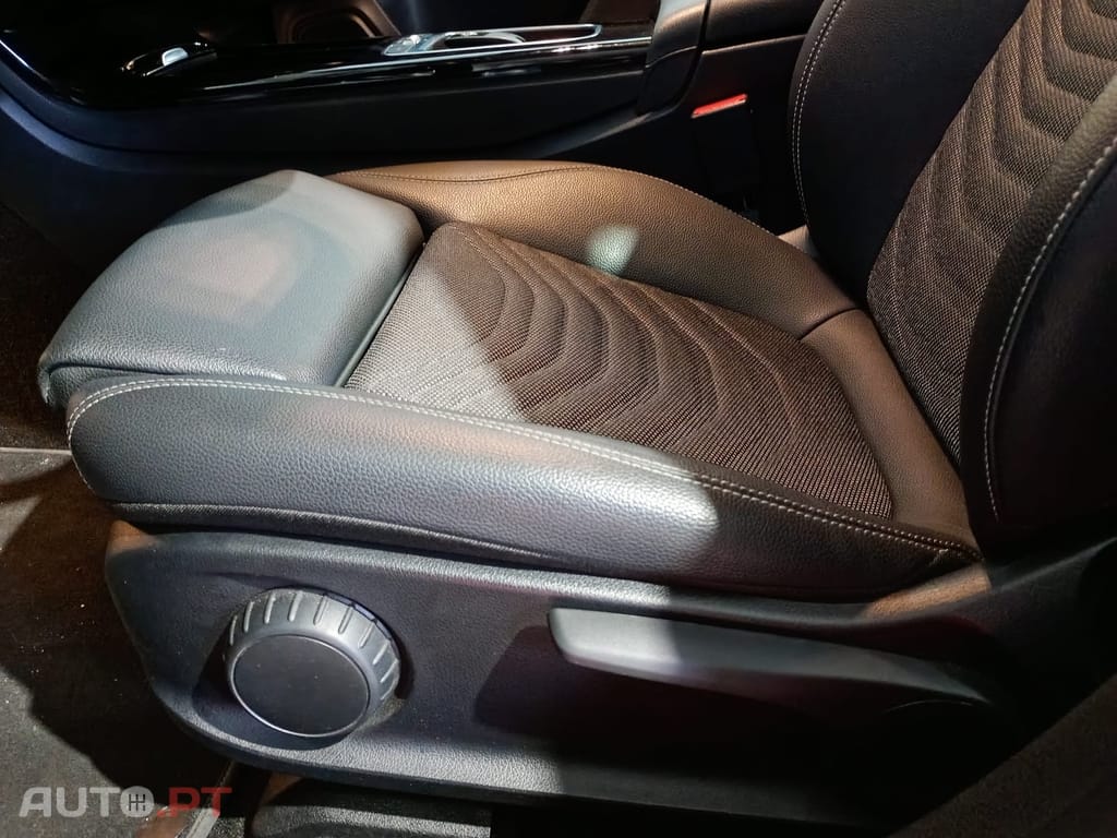 Mercedes-Benz A 250 e