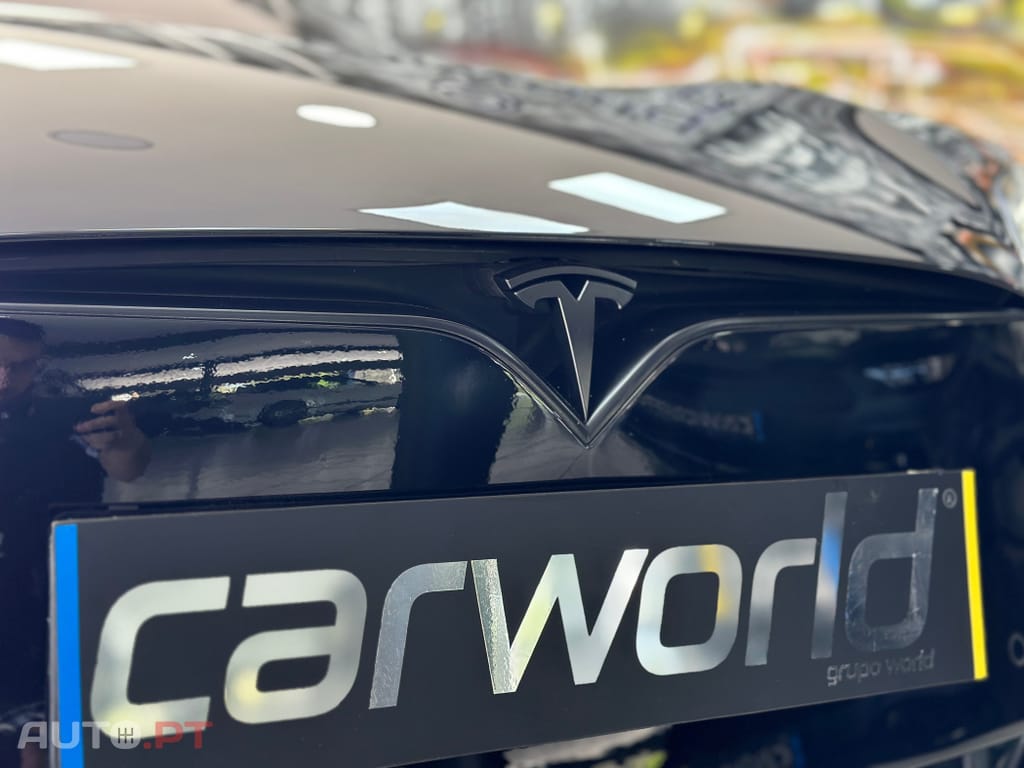 Tesla Model S Standard Range