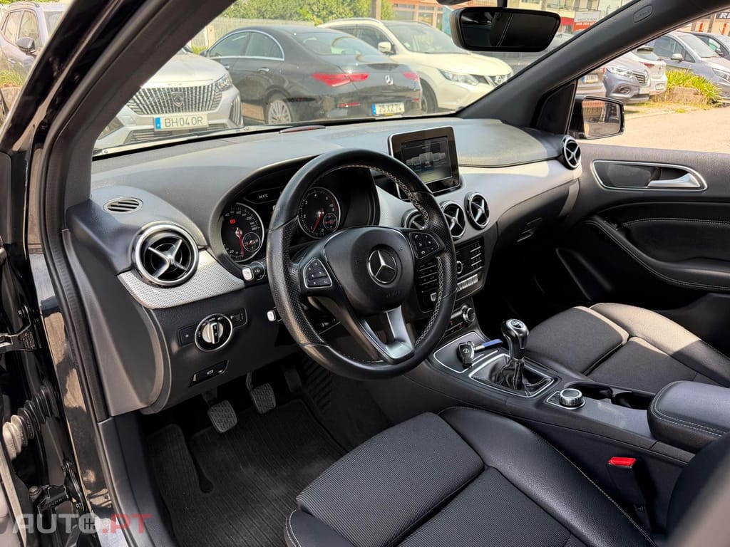 Mercedes-Benz B 180 d Urban