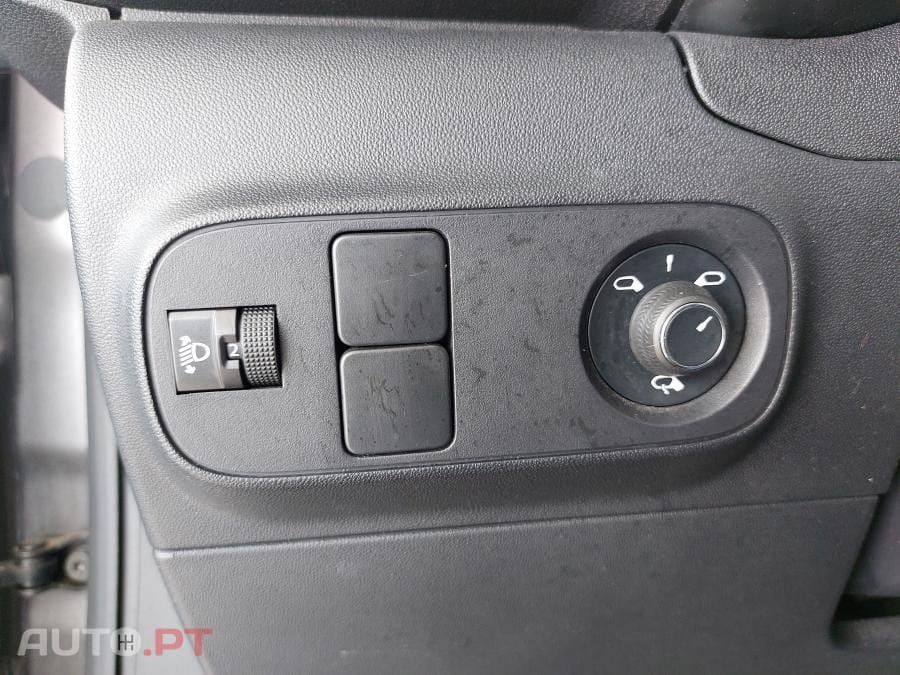 Citroen C3  1.2 PureTech C-Series