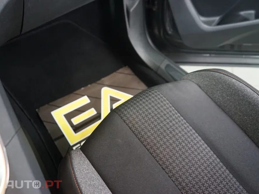 Peugeot 3008 1.5 BlueHDi Allure