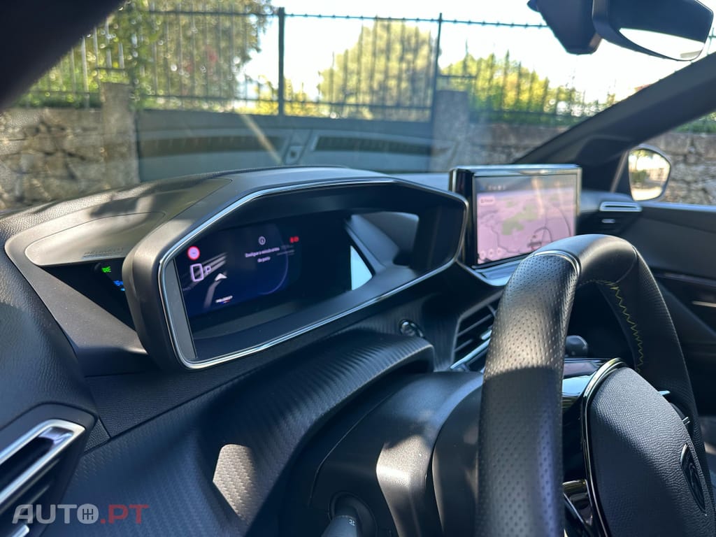 Peugeot E-208 51 kWh GT