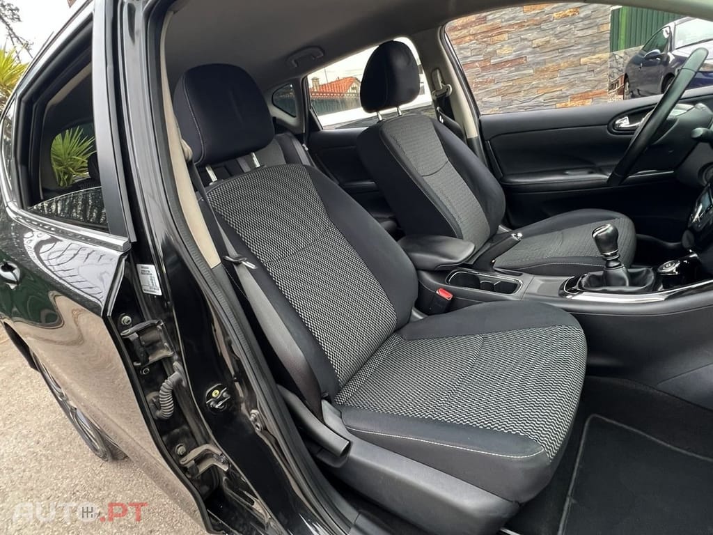 Nissan Pulsar 1.2 DIG-T Tekna