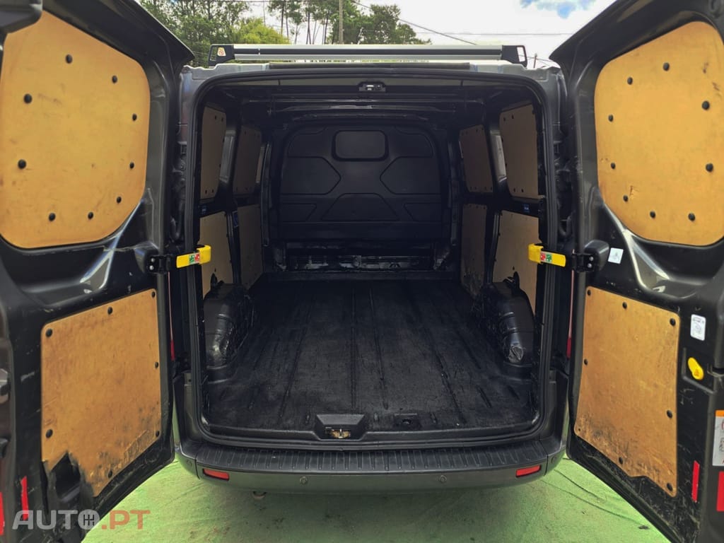 Ford Transit 340L1 2.0 TDCi H1-T.Baixo Trail