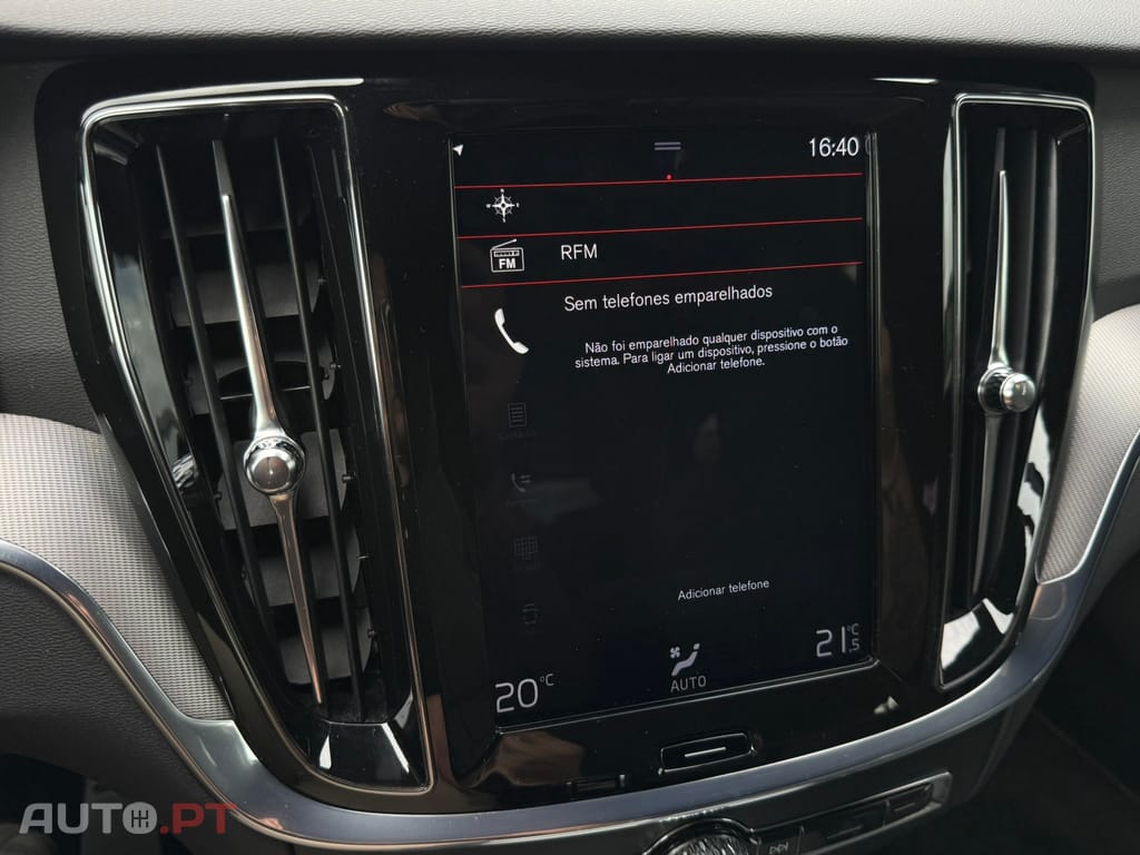 Volvo V60 2.0 D3 R-Design Geartronic