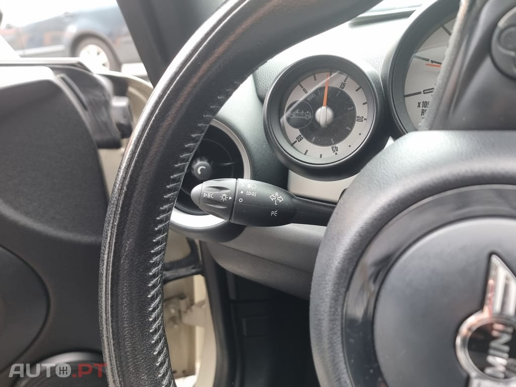 MINI Cabrio Cooper D