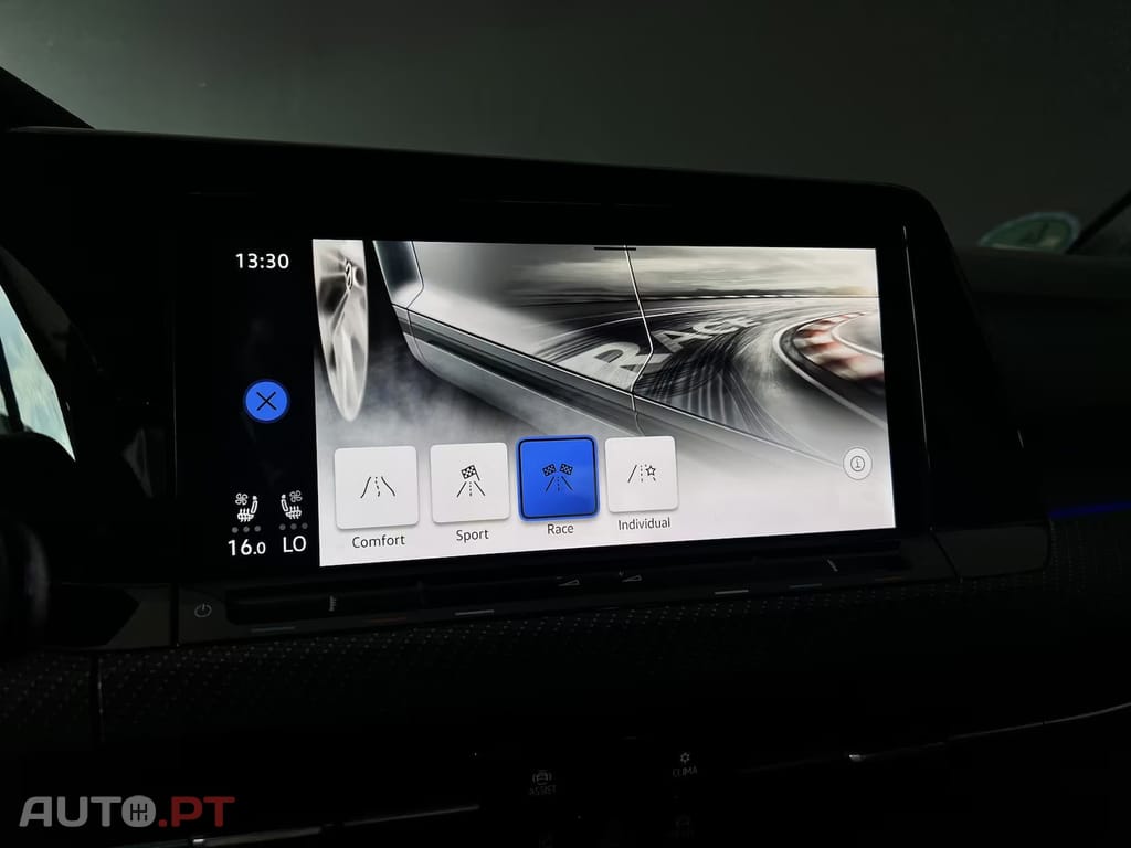 Volkswagen Golf 2.0 TSI R DSG