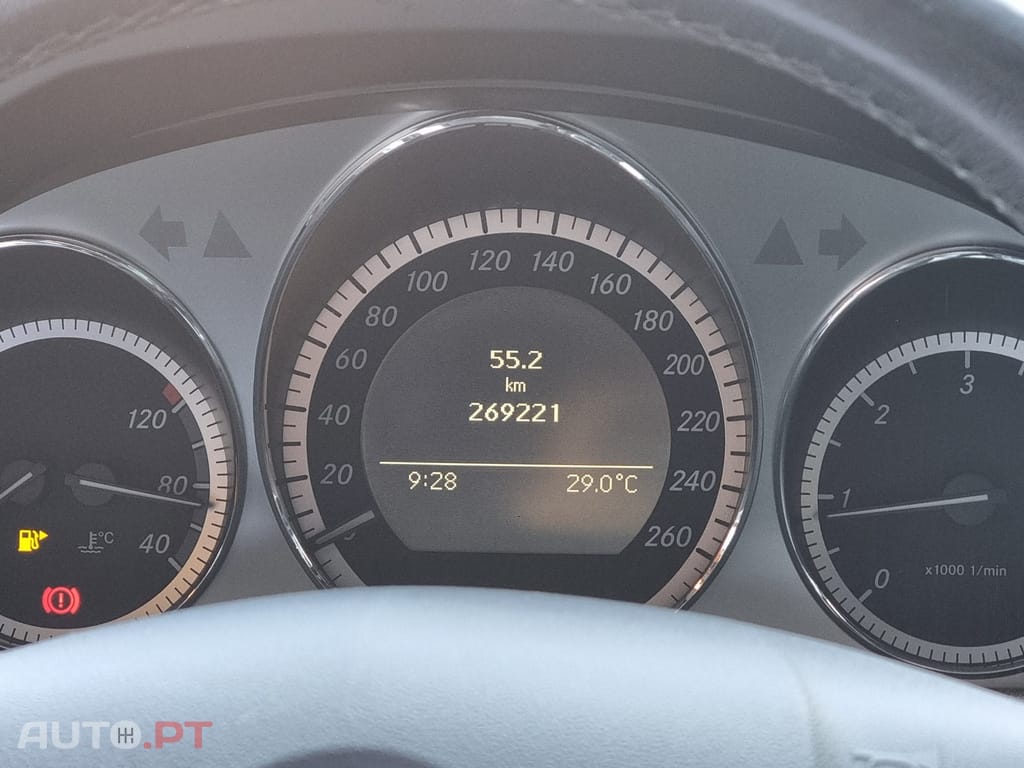 Mercedes-Benz C 250 CDi Avantgarde BlueEfficiency