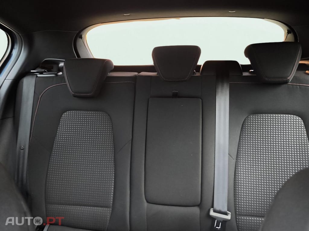 Ford Focus 1.0 EcoBoost MHEV ST-Line